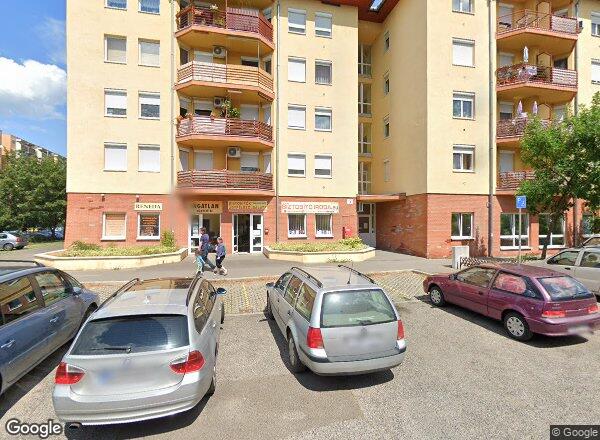 Lakásárak {{cím}}