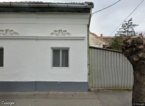 Lakásárak {{cím}}